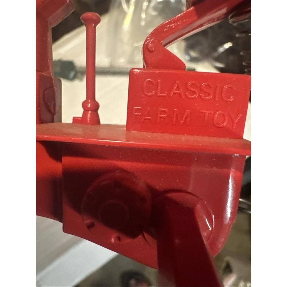 New  Farmall 230 200 C  Other Toy Tractor 1/16 Size Body With Axles Plastic